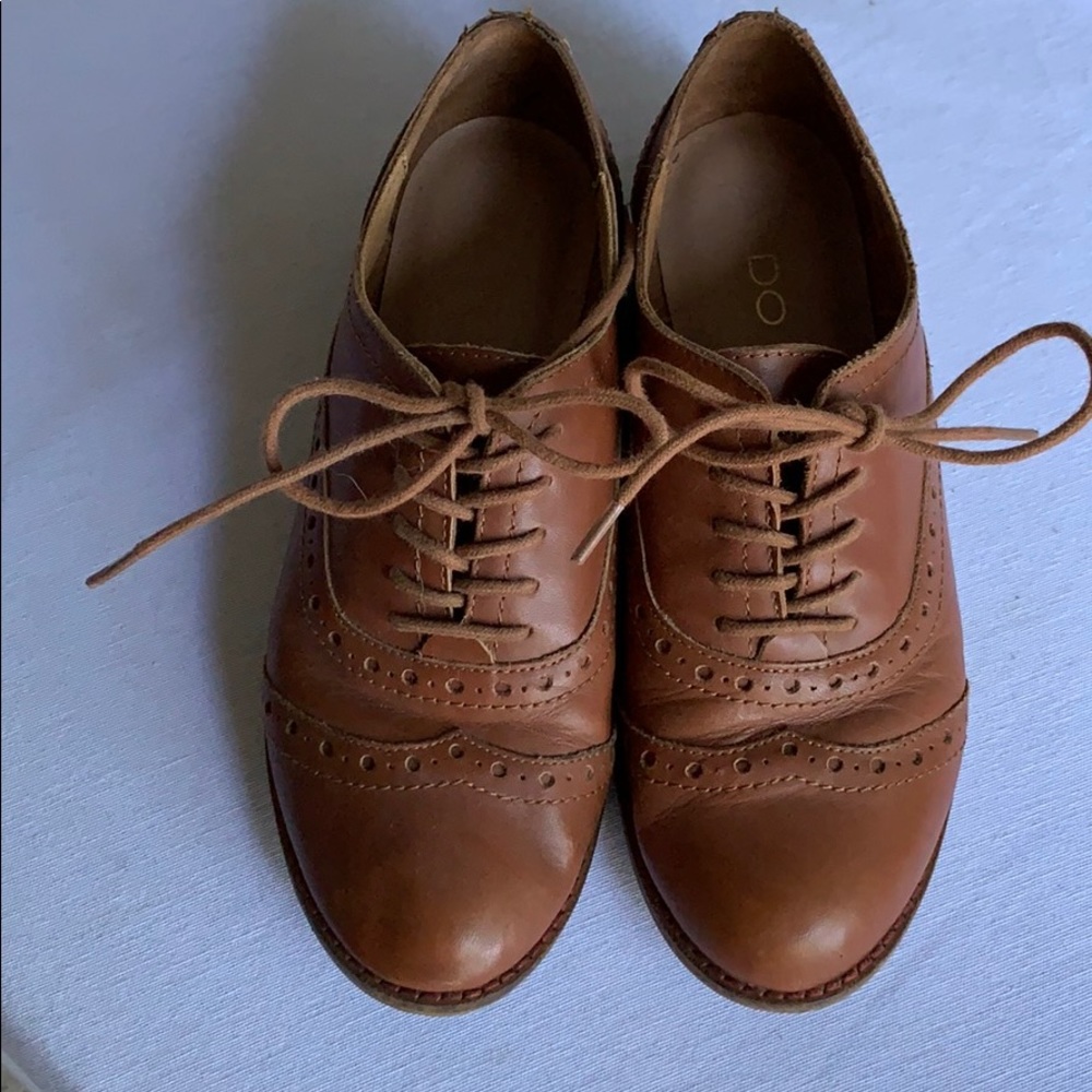 Women’s Aldo Wingtip shoes, brown leather